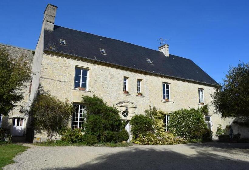 ベッドアンドブレックファースト Le Manoir Des Doyens