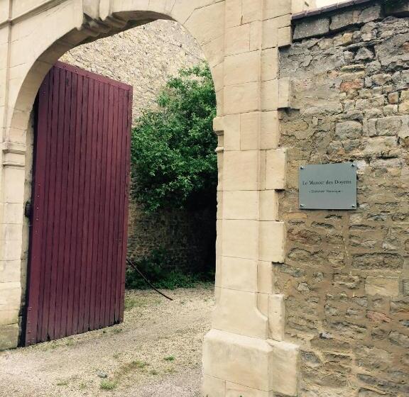 ベッドアンドブレックファースト Le Manoir Des Doyens