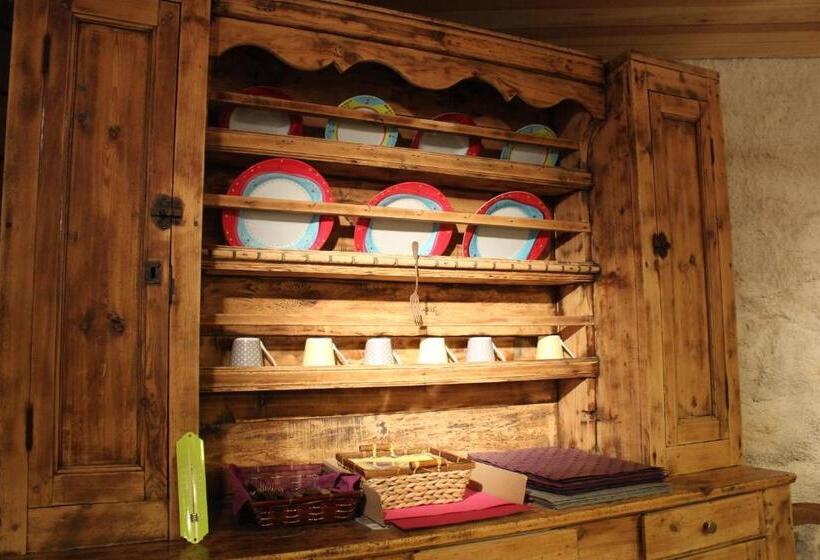 Bed and Breakfast Les Cremades