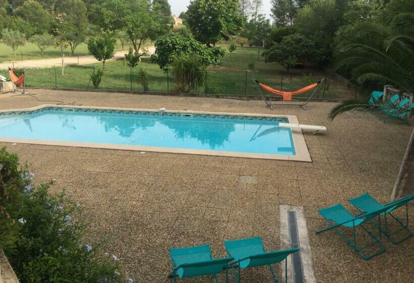 민박 Sur Les Pas De Pagnol