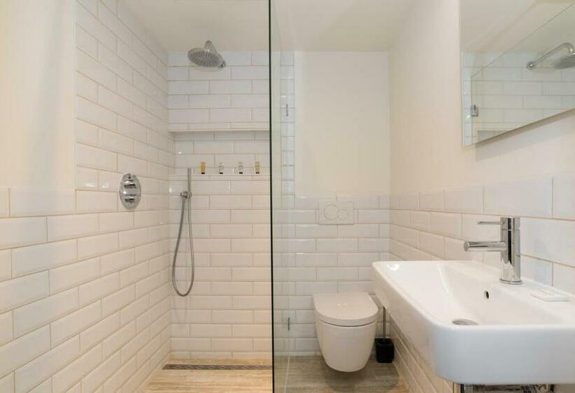 مبيت وإفطار Twenty Five Rooms