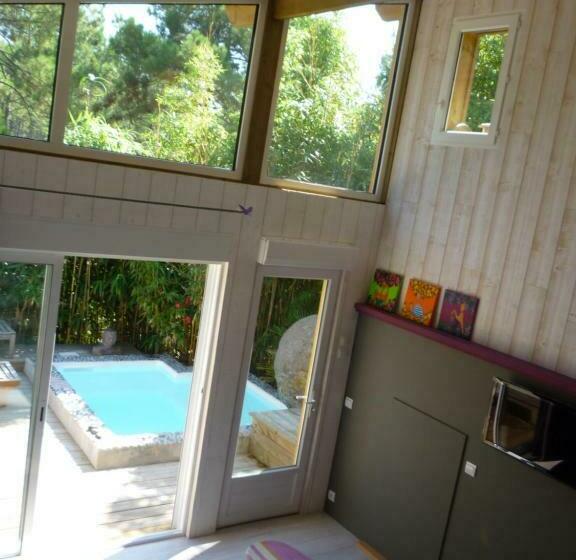 تختخواب و صبحانه Un Matin D’été