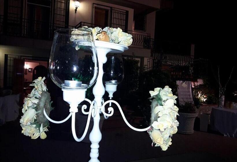 مبيت وإفطار Villa Milici