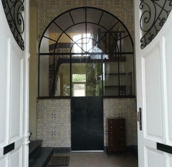 住宿加早餐  Villa Tournesol