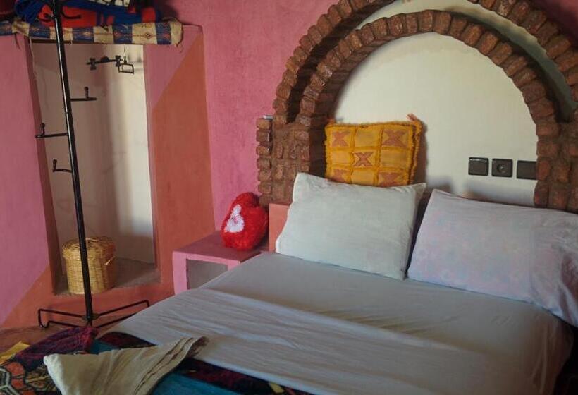 هتل Auberge Bougafer