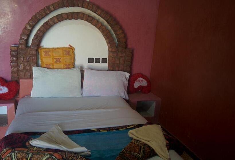 هتل Auberge Bougafer