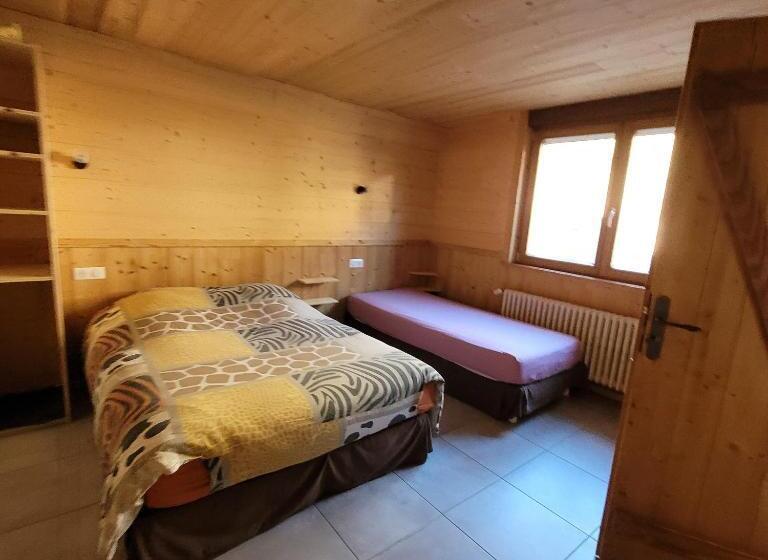 ホテル Du Lac Des Corbeaux