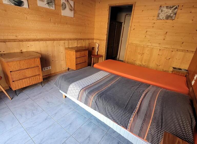 ホテル Du Lac Des Corbeaux