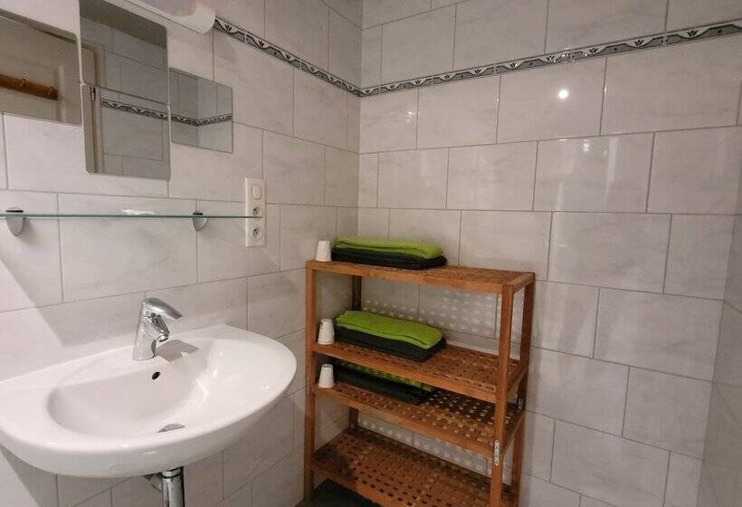 ホテル Du Lac Des Corbeaux