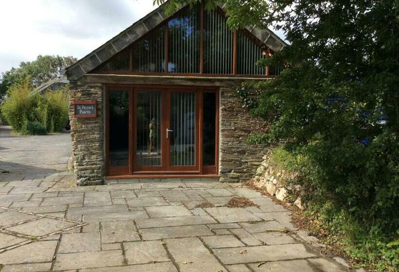 酒店 Re Imagined Stone Barns In The Country Near The Coast