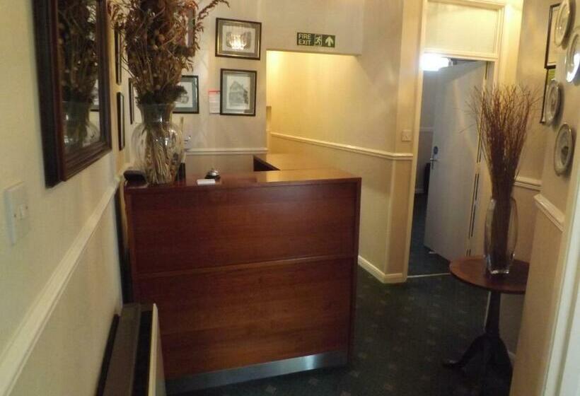 بنسيون Ashleigh House