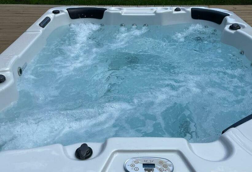 پانسیون Countryhouse64