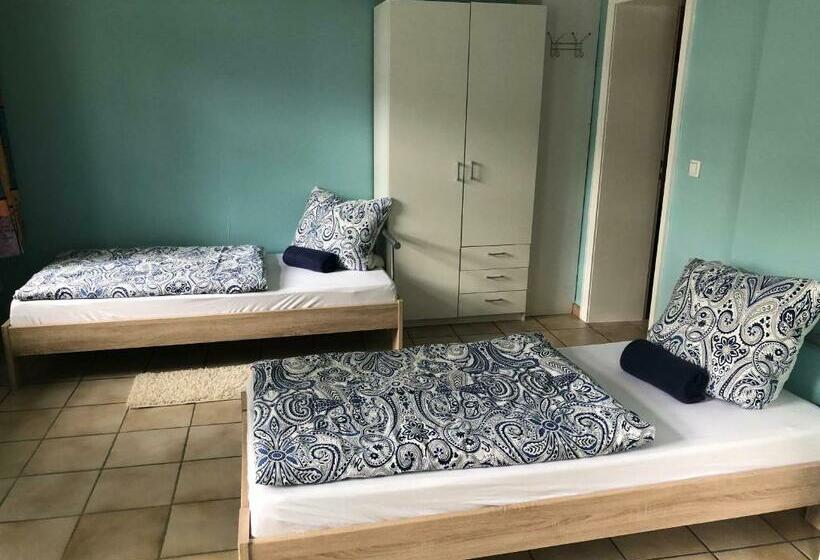 膳宿费 Gästezimmer Siminciuc