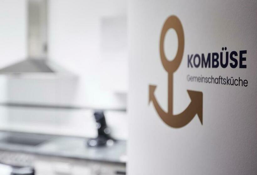 پانسیون Harbour Apartments