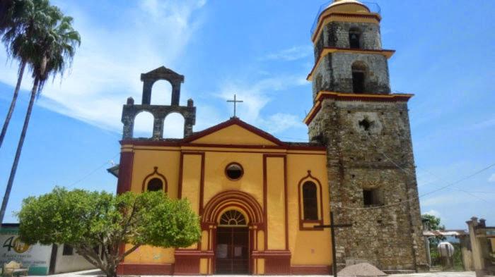 פנסיון Hostal Aquismon