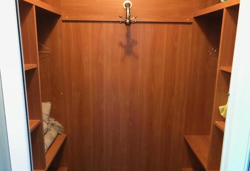 膳宿费 Milena`s House