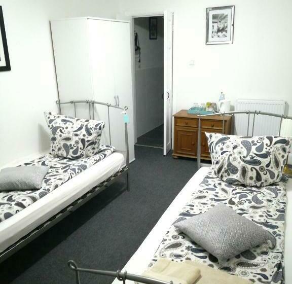 펜션 Royal Guest House Ii