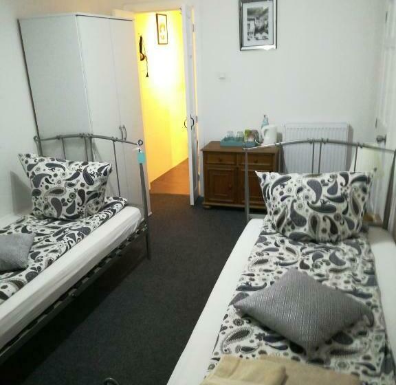 펜션 Royal Guest House Ii