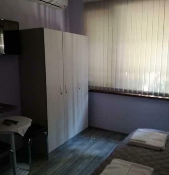 ペンション Saraya