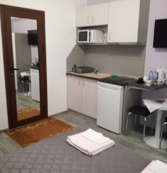 ペンション Saraya