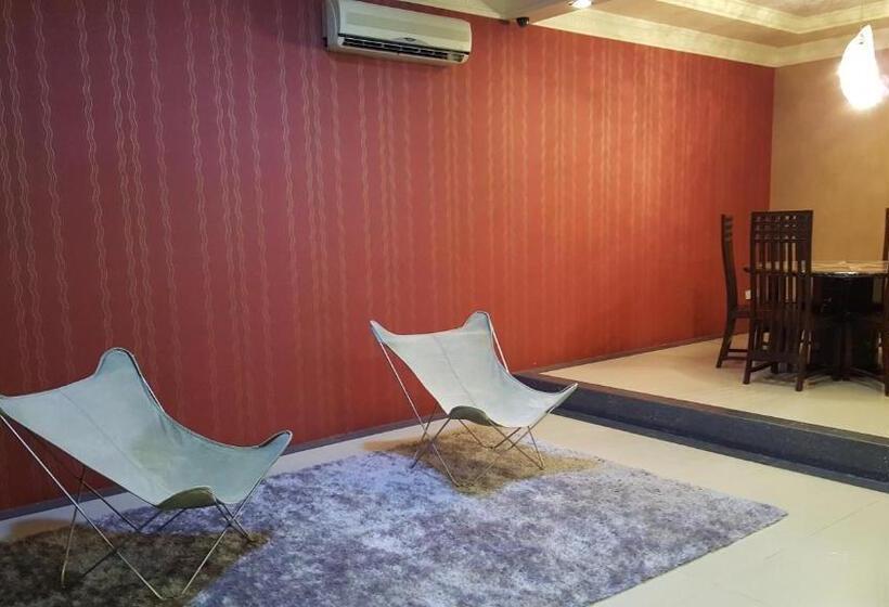 פנסיון Seladah Stay