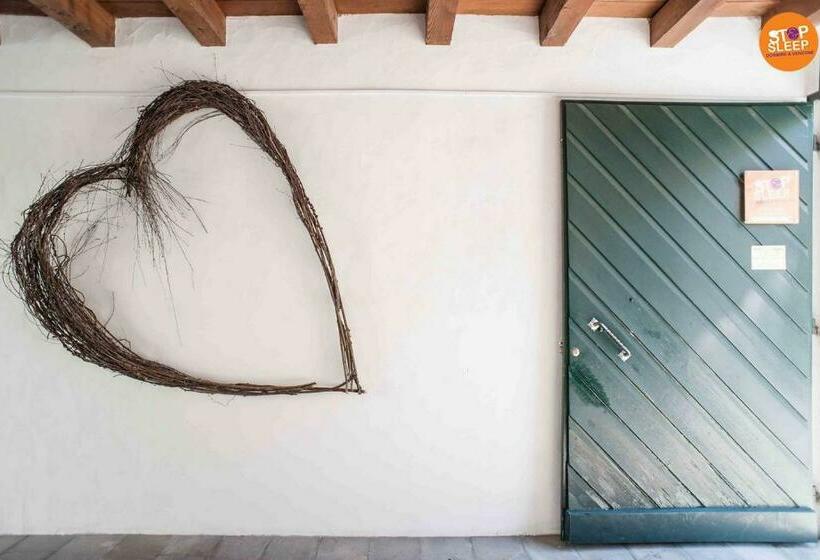 פנסיון Stop & Sleep Venzone