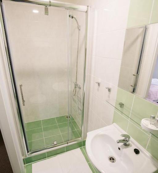 ペンション Villa šimák