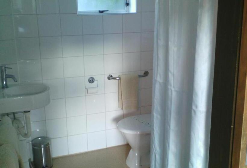 Wellington 747 Motel