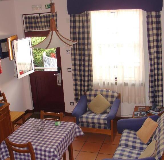 Apartamentos Turisticos Verdemar