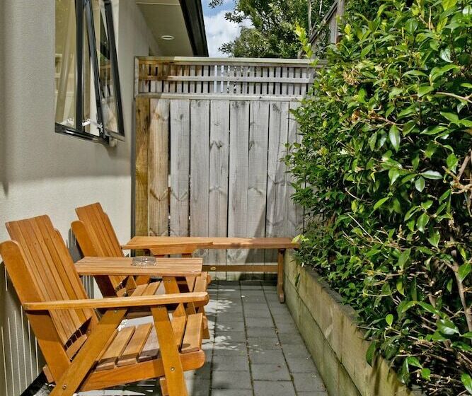 Ballinor Motor Inn Hamilton