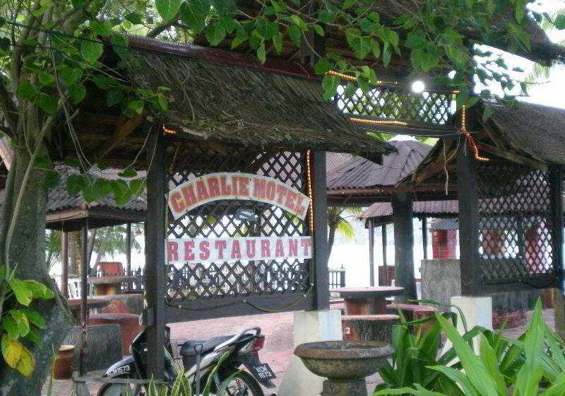 Charlie Motel & Restaurant