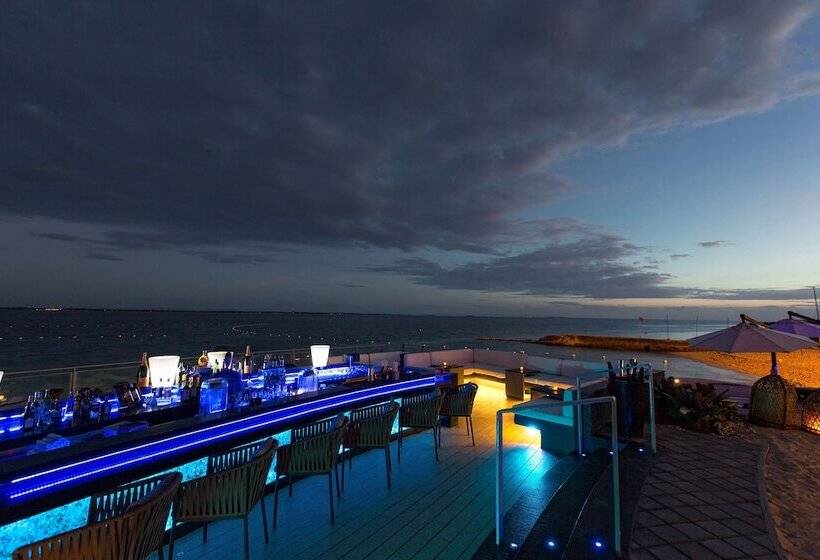 Crimson Resort And Spa   Mactan Island, Cebu