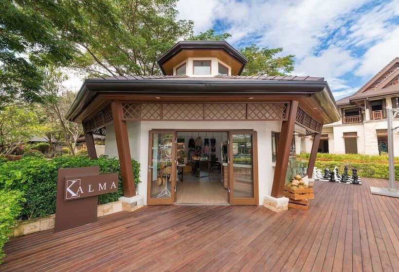 Crimson Resort And Spa   Mactan Island, Cebu