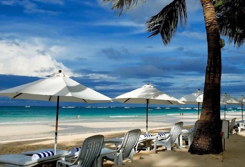 Henann Lagoon Resort