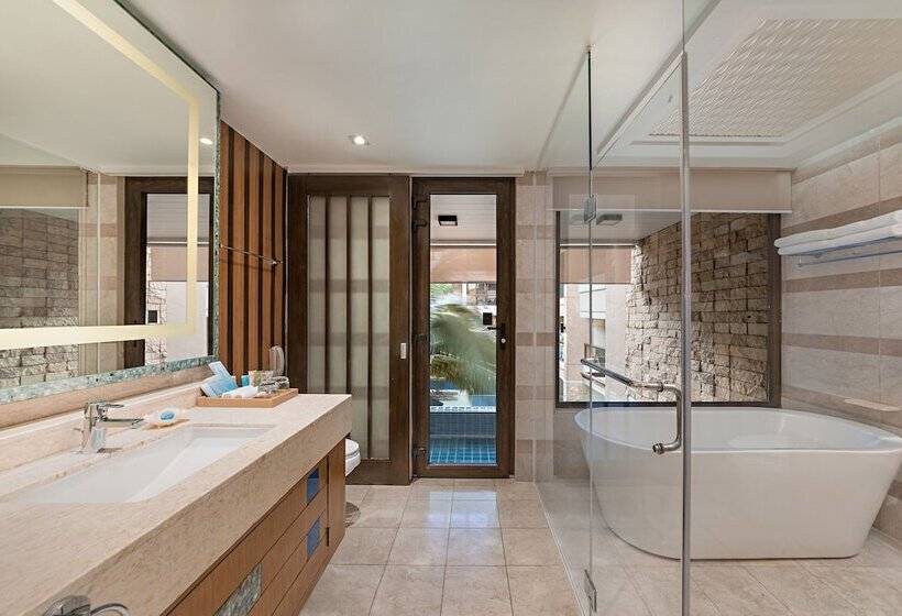 Henann Lagoon Resort