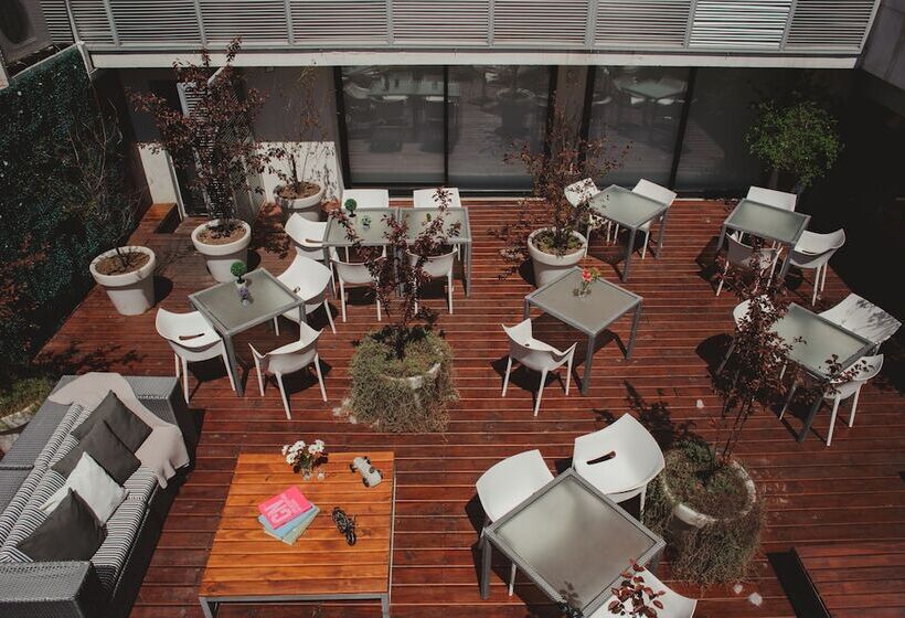 After Hotel Montevideo