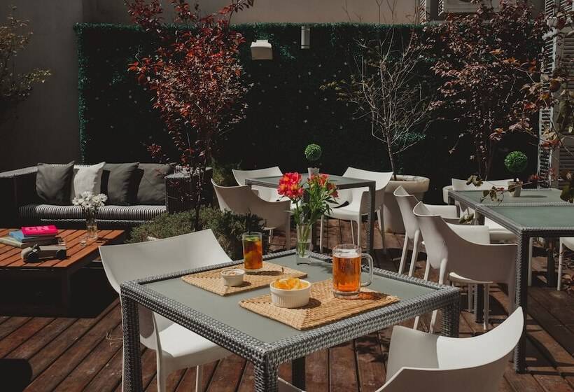 After Hotel Montevideo