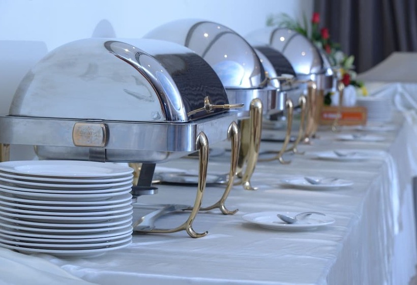 هتل Al Madina Suites Doha