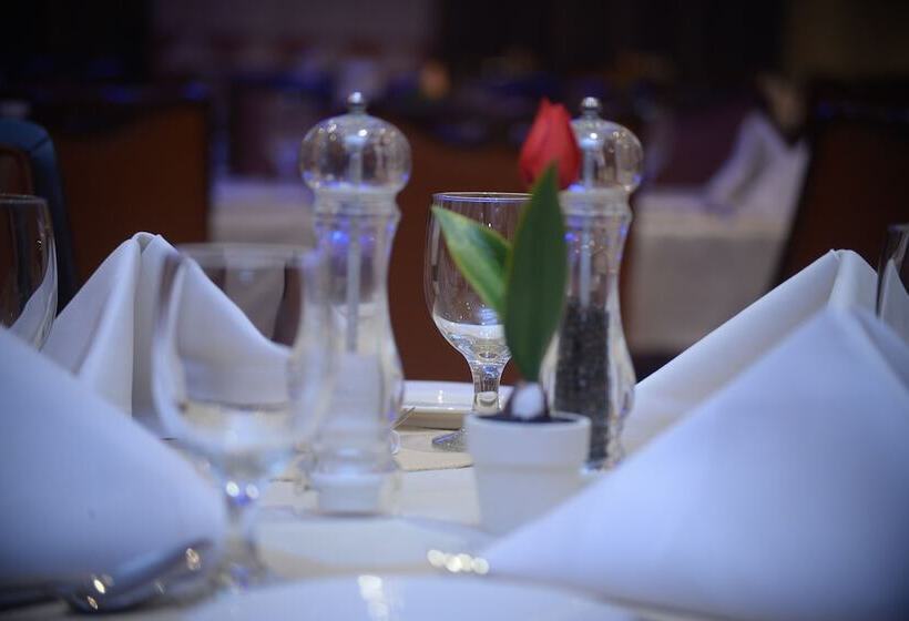 هتل Al Madina Suites Doha