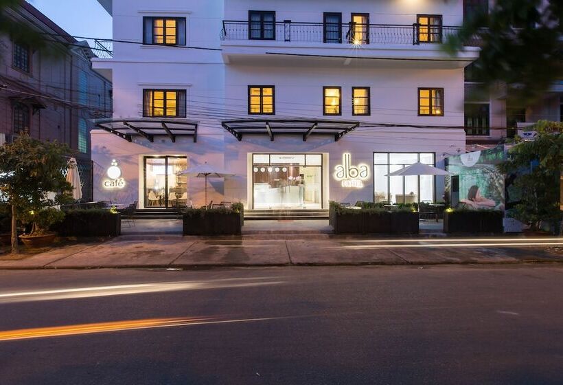 هتل Alba