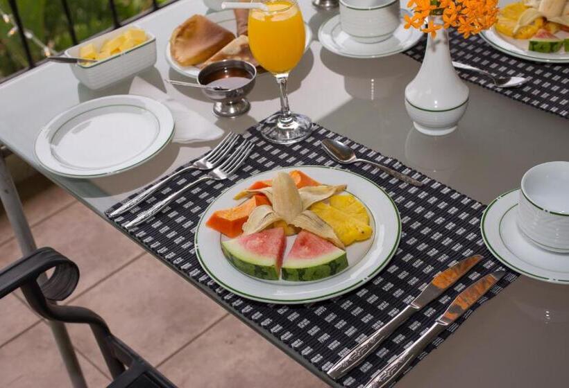 ホテル Amanda Hills