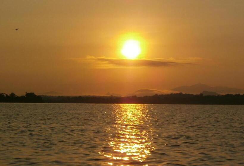 ホテル Amanda Hills