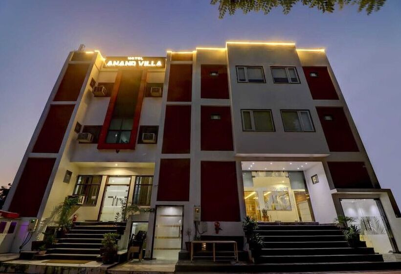 هتل Anand Villa