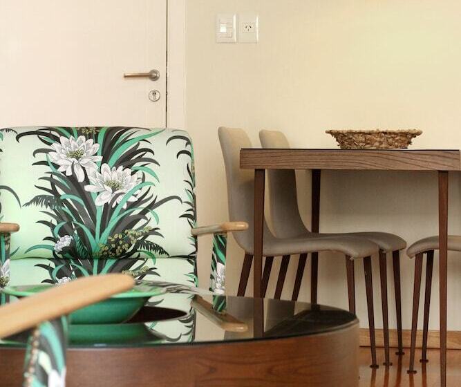 هتل Art Suites & Gallery