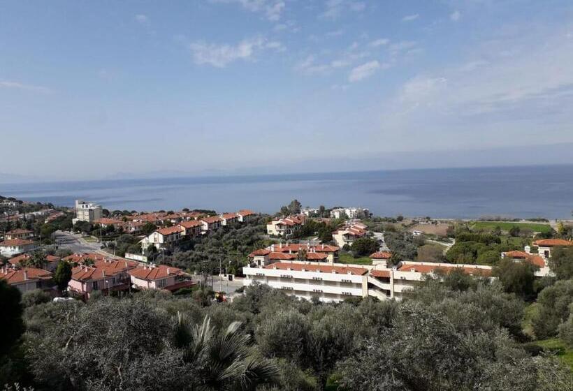 Отель Asia Apart