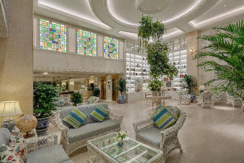 호텔 Au Lac Charner