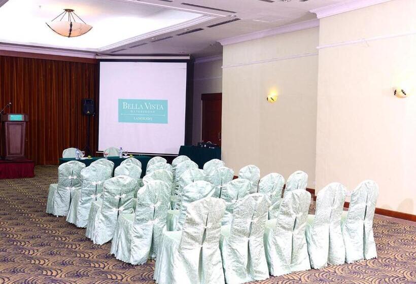 호텔 Bella Vista Waterfront Resort