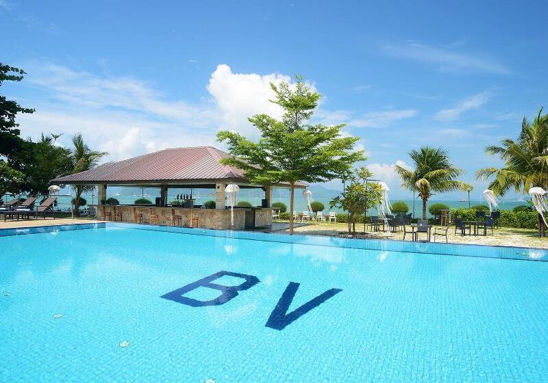 호텔 Bella Vista Waterfront Resort