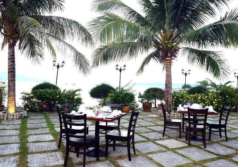 호텔 Bella Vista Waterfront Resort