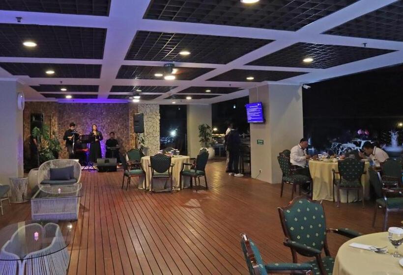 Szálloda Bidakara Jakarta